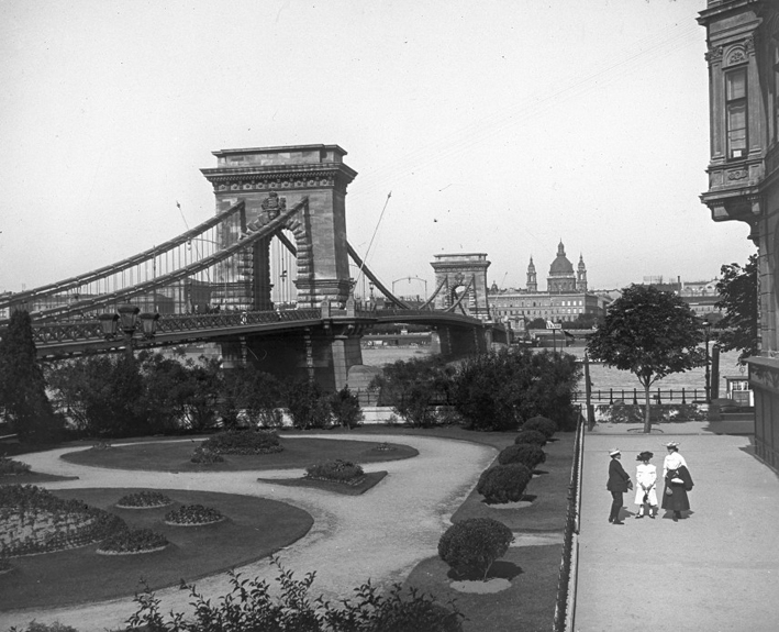 Budapest anno 25
